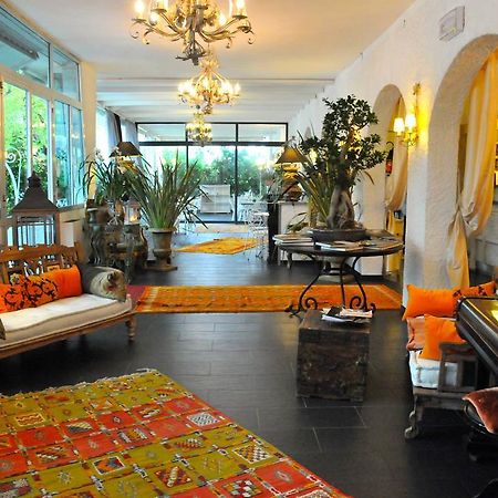 מרינה די קררה Hotel Atlantic מראה חיצוני תמונה