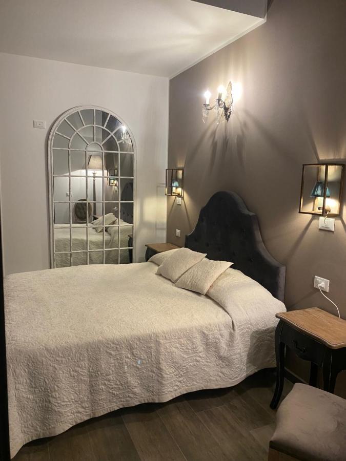 מרינה די קררה Hotel Atlantic מראה חיצוני תמונה