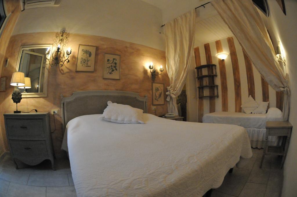 מרינה די קררה Hotel Atlantic חדר תמונה