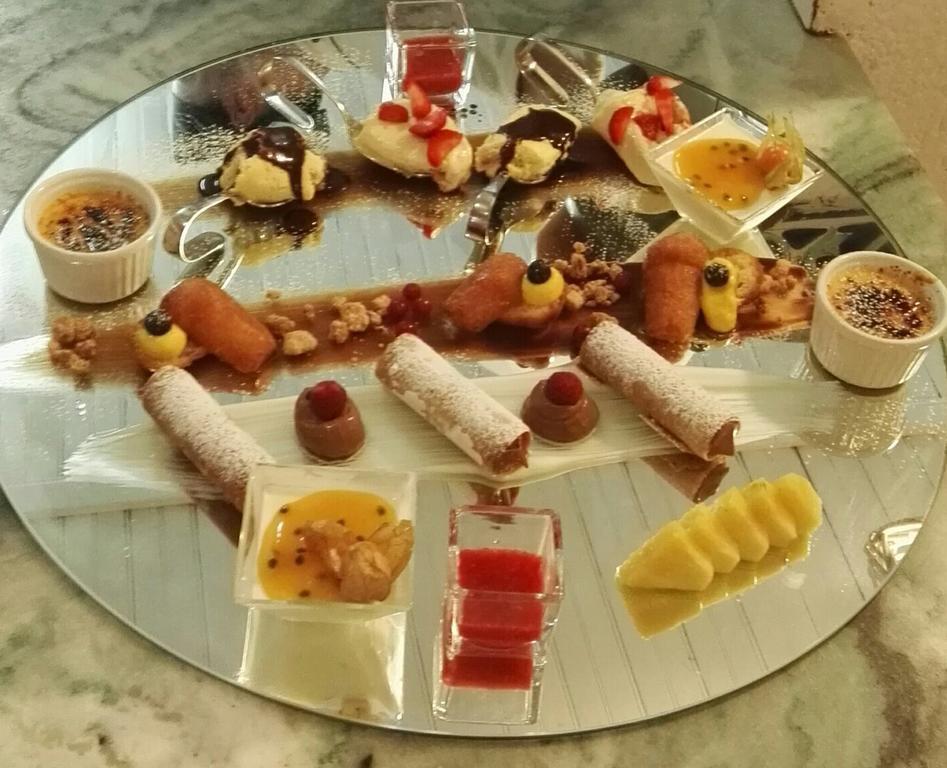 מרינה די קררה Hotel Atlantic מראה חיצוני תמונה